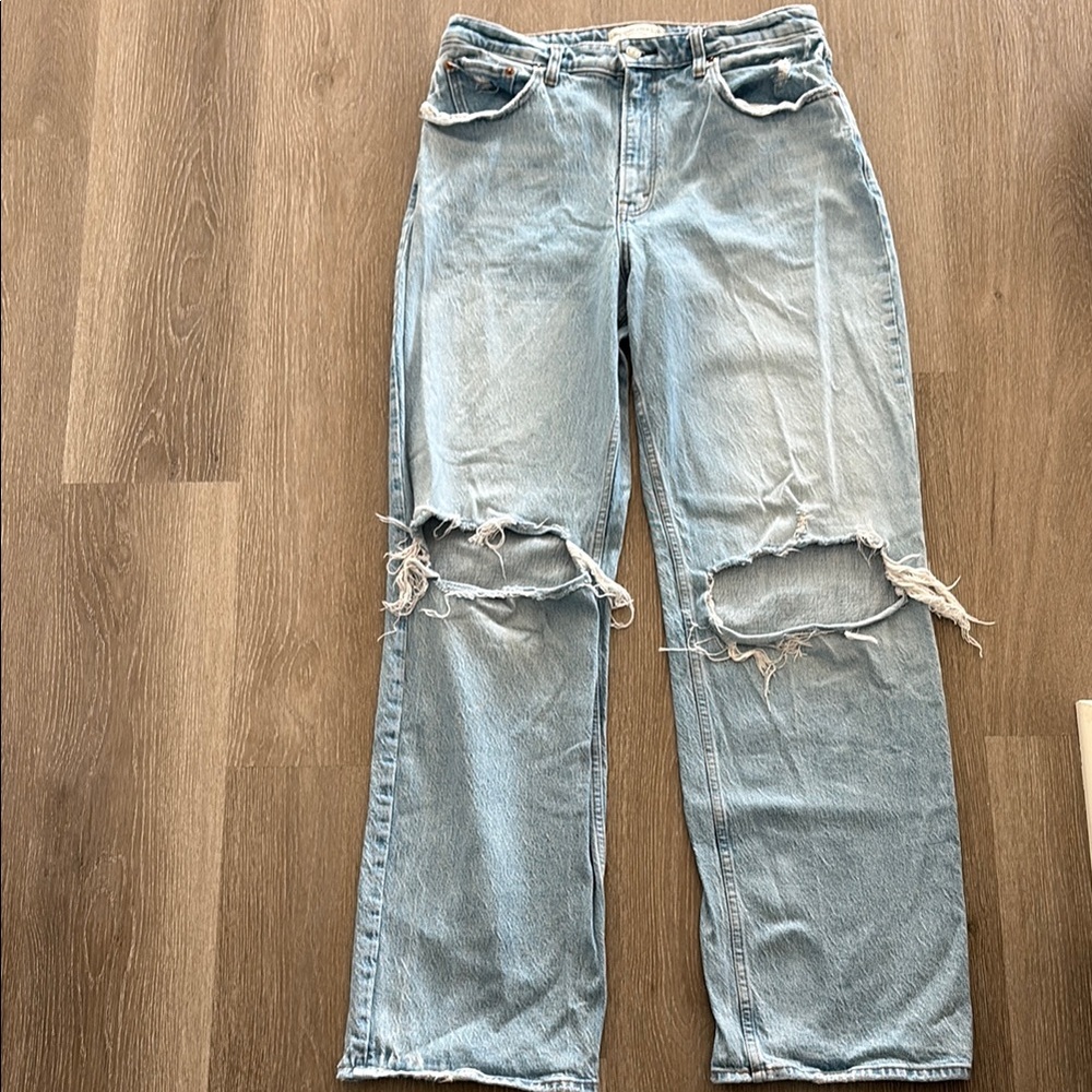 Abercrombie & Fitch Jeans Distressed size  31